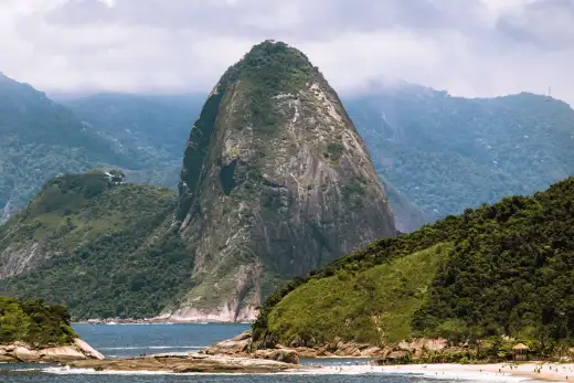The Southern Corridor: São Paulo to the Falls