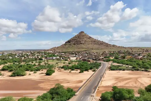 The Mandé Country and the Upper Niger